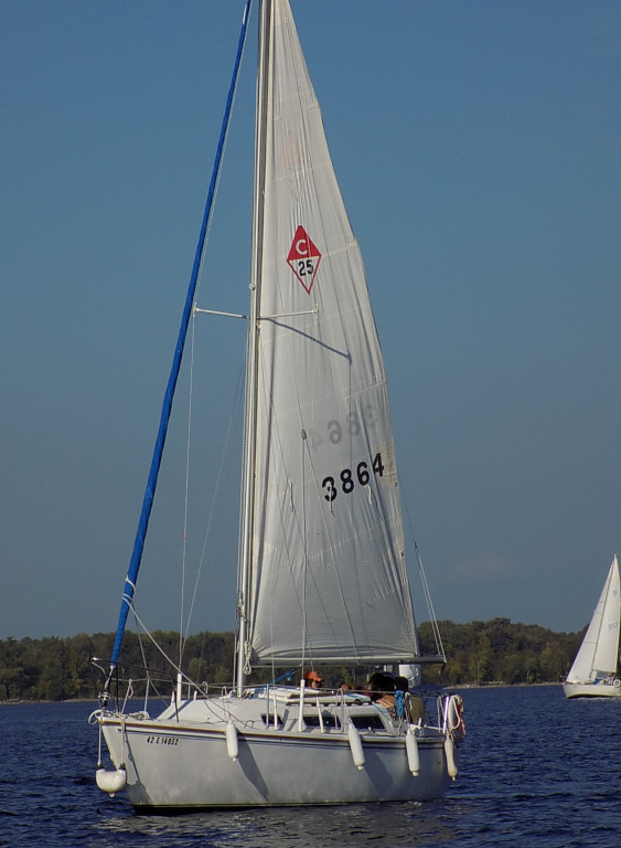 A catalina 25 in the sea