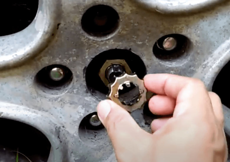 How To Remove A Star Lock Washer