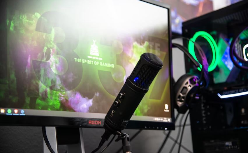 How much is 9123 subs on Twitch?